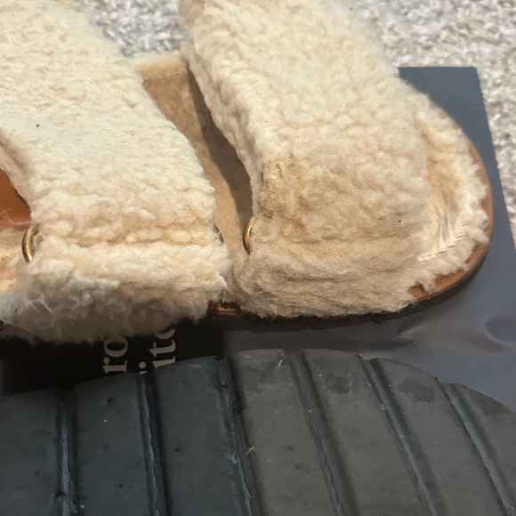 Zara Cream Shearling Strap Sandals - Picture 5 of 14